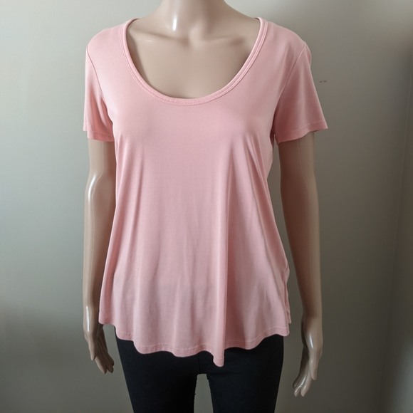 Aritzia Talula Pink Relaxed T-Shirt, Women's XS - Picture 1 of 5